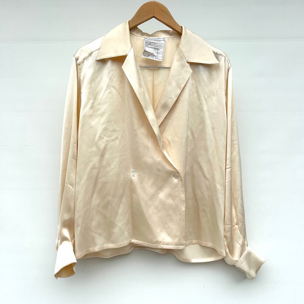 Vintage Christian Dior Cream Ecru Satin Silk Double Breasted Blouse 40 Jacket - Picture 3 of 13